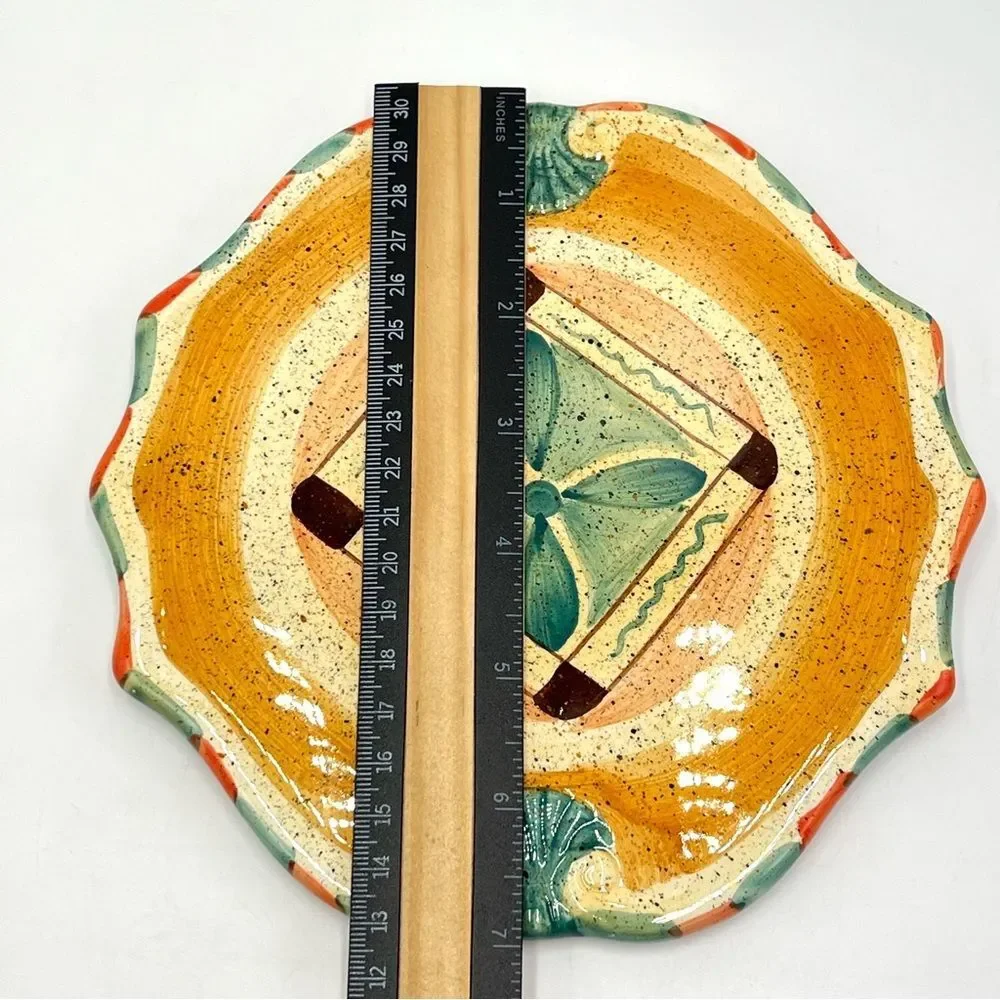 California Pantry Handpainted Speckled Ceramic Scalloped Seashell Trivet‎